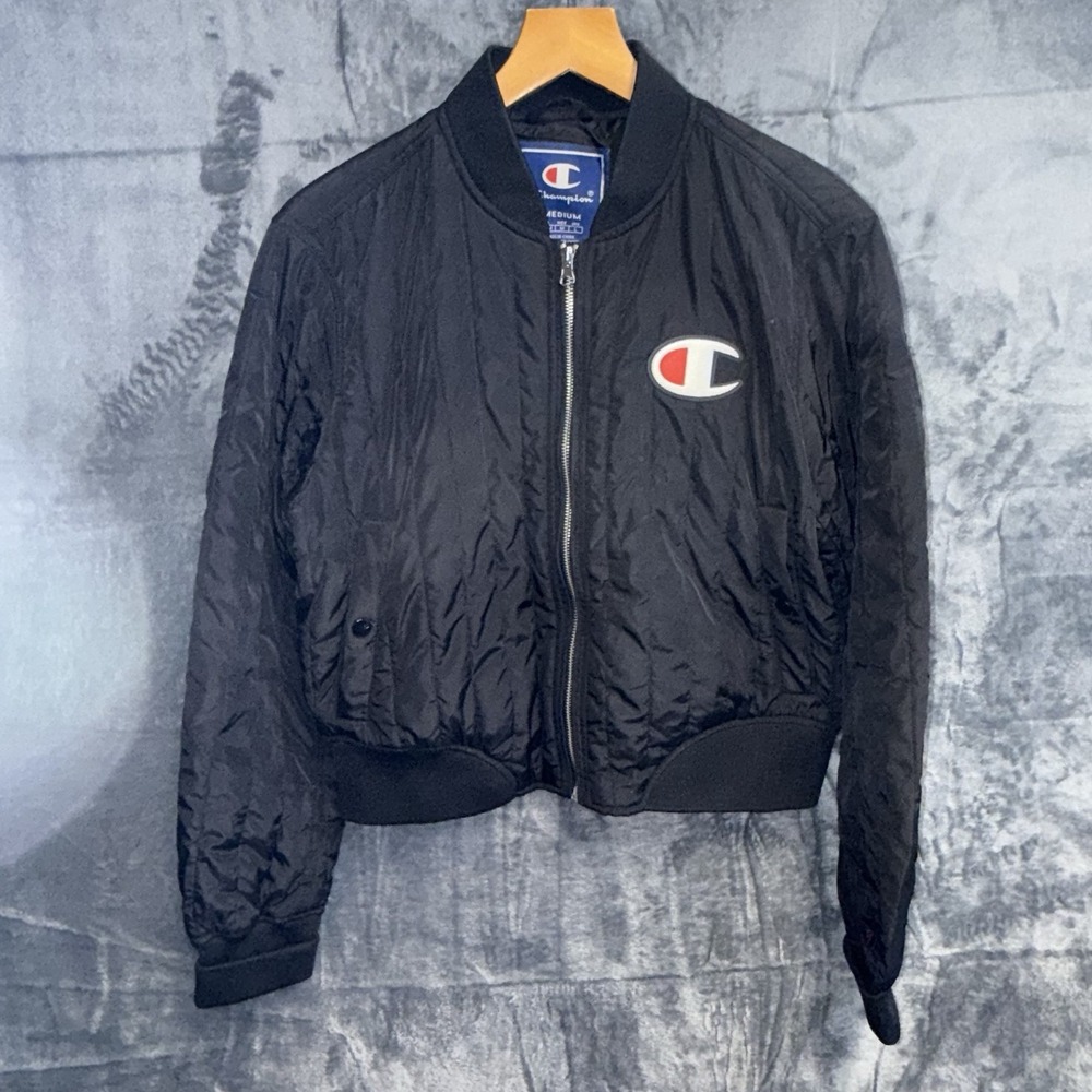 Champion Women's Black Cropped Size Med Front And Back Logo Bobber Jacket 036